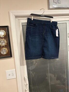 Liz Claiborne Dark Blue Denim Skirt-Front Shorts